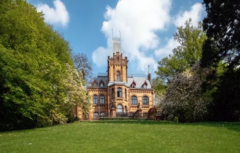 Königswinter, Hirschburg - Landsitz Villa Hirschburg in Königswinter