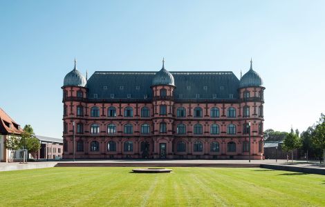 Karlsruhe, Am Schloss Gottesaue - Schloss Gottesaue Karlsruhe - Hochschule für Musik