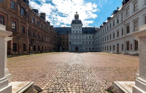 Weißenfels, Schlossgasse - Schloss Neu-Augustusburg Weißenfels