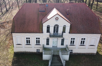 Charakterimmobilien, Gutshaus mit Nebengebäuden bei Leszno